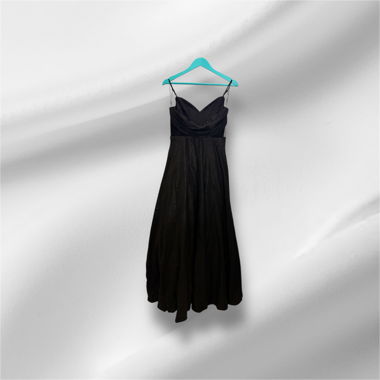 Robe noire à paillettes 