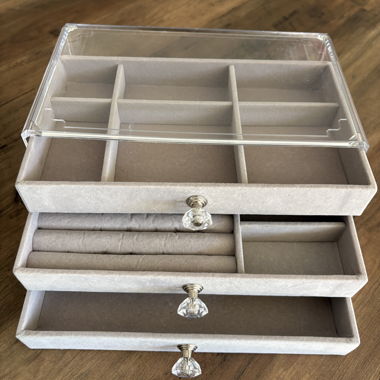 Schmuckbox mit Schubladen