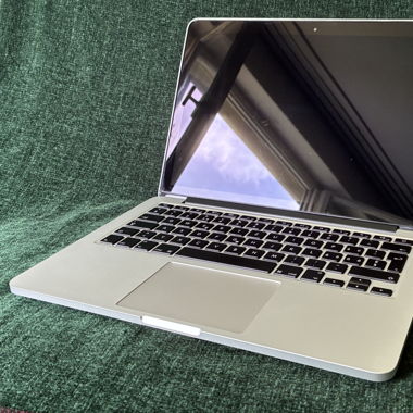 Apple MacBook Pro 256GB, 13 Zoll Retina, Mitte 2014