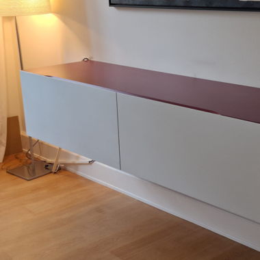 Sideboard hängend, purpurviolett, von Zoom