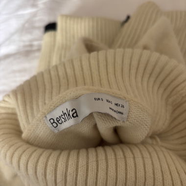 Maglione con collo alto stile marinara