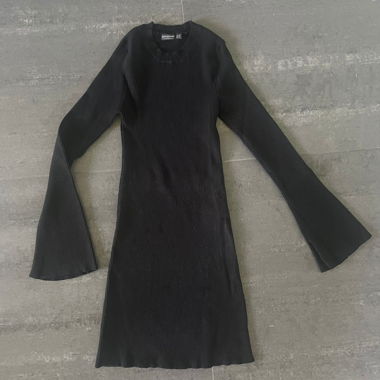 Abito nero Stradivarius