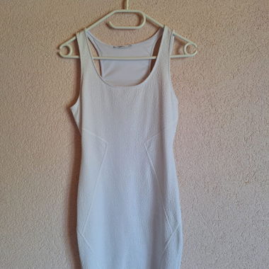 Weisses Kleid