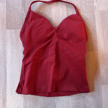 Rotes Sport-Set 