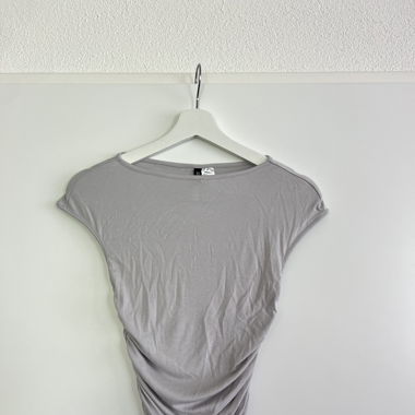 NEU: Graues Shirt, Grösse S