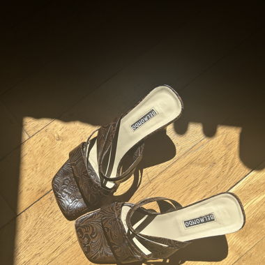 Original brown italian leather heels 