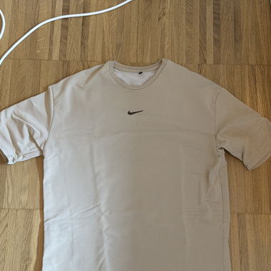 T-shirt Nike beige