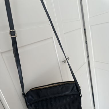 Mollerus Schultertasche