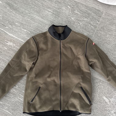 Veste en polaire brune à fermeture éclair