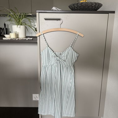 Gestreiftes Sommerkleid von ASOS