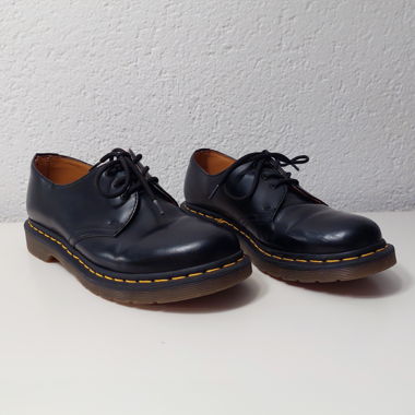 Dr. Martens basse noires  // 39