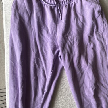 Lilac jogging pants