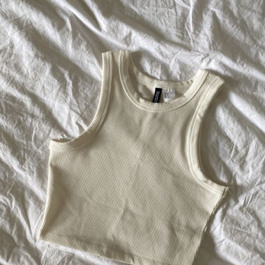 Basic white crop top