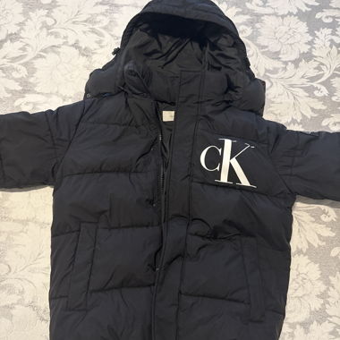 Giacca imbottita nera CK con cappuccio