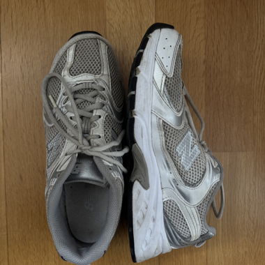 New Balance grey sports shoes