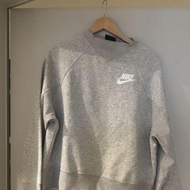 Nike Pullover ungetragen 