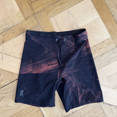 On women’s race tights half shorts S