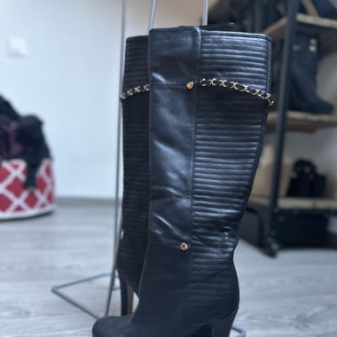 Cuissardes à talons
