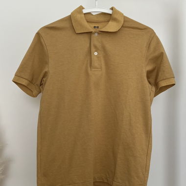 Polo UNIQLO camel basique