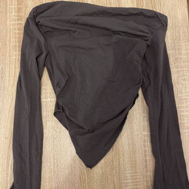 Asymmetrisches Langarm-Top