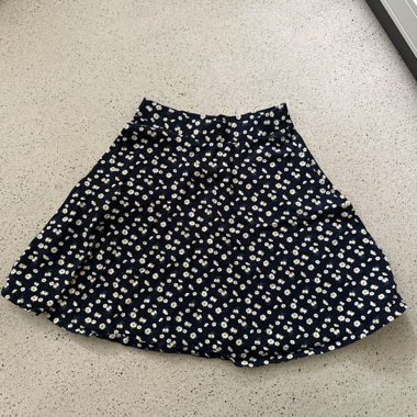Jupe mini fleurie