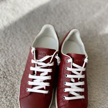 Gucci Leather Sneakers 