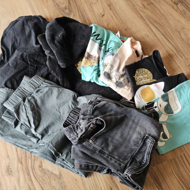 Lot de vetements fille en 152cm