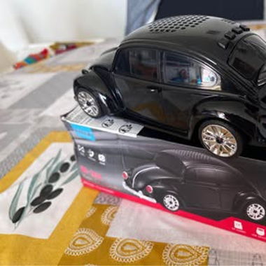 Haut parleur Bluetooth en forme de voiture