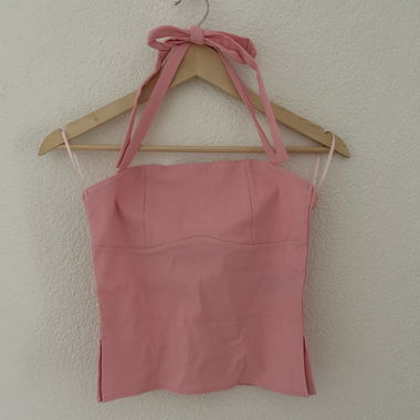 Pink neck-holder top