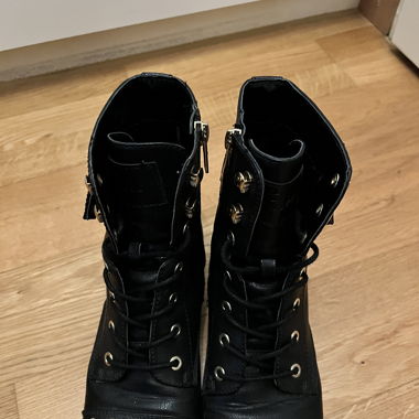 Guess Boots