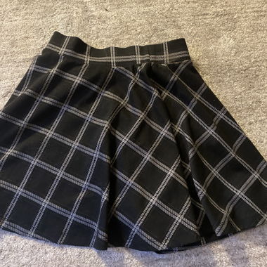checked skirt