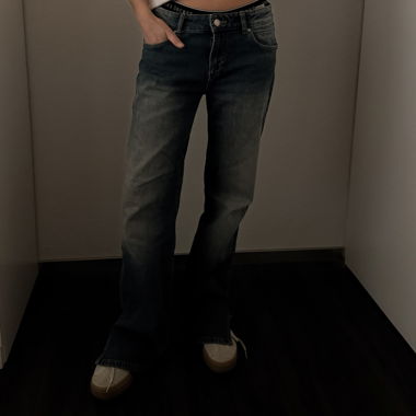 Jeans a vita bassa
