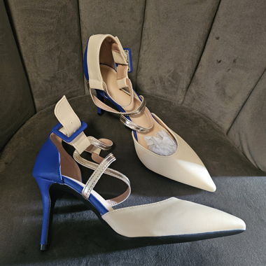 Schuhe mit Absatz 