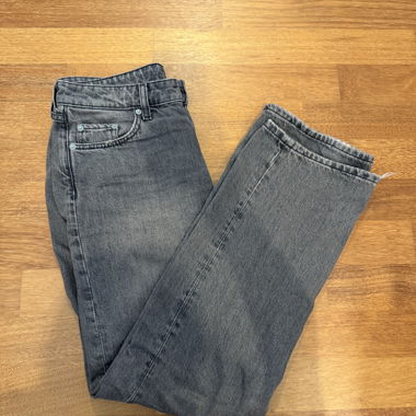 weekday grey arrow low straight jeans