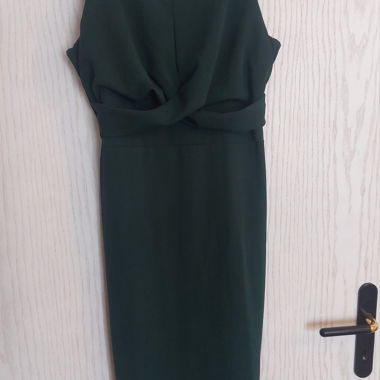 Dark green dress