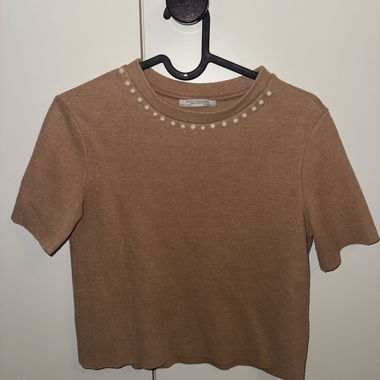 Top in maglia ZARA Trafaluc perline camel