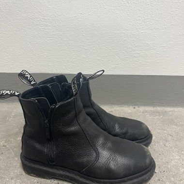 Dr. Martens