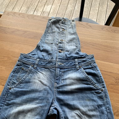 Latzhose