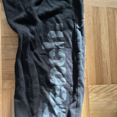 Black jogging pants 