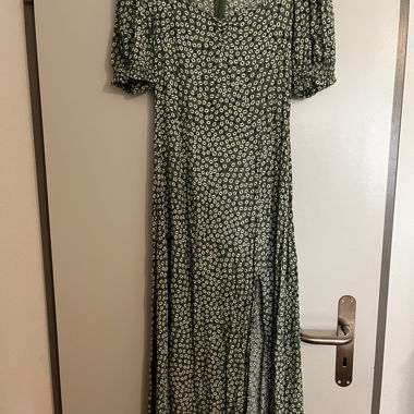 Abito midi H&M verde con stampa, taglia 36