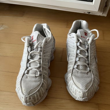 Nike SHOX weiss 38