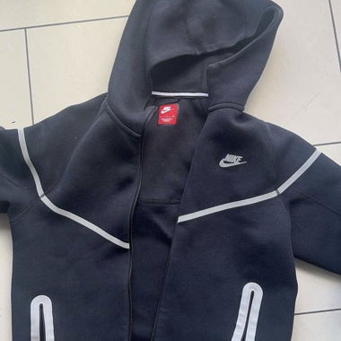 Nike Tech Hoodie mit Reissverschluss schwarz