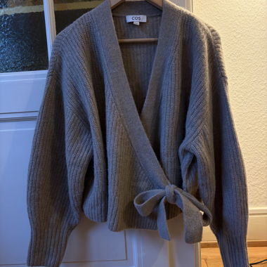 COS Wickelweste Beige
