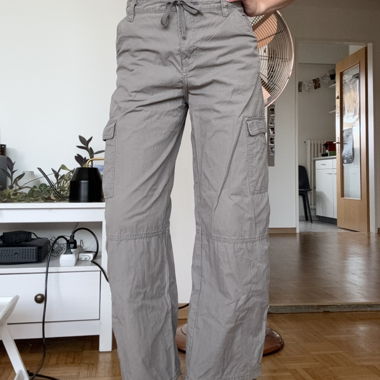 Weekday Cargo-Hose