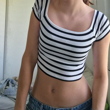 Cute summer off-shoulder Top 