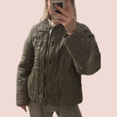 Quilted jacket in khaki/olive green