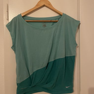 Canotta sportiva Nike Dri-FIT turchese