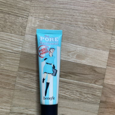 Brand new Benefit porefessional primer