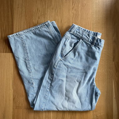 baggy jeans