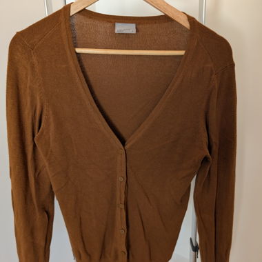 Cardigan con bottoni